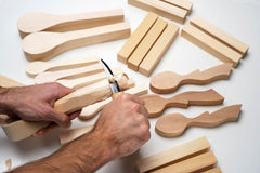 21-Piece Wood Carving Tool Set – Large Wood Carving Kit with Wood Blocks, Spoon Blanks & Tool Storage Rack – S68