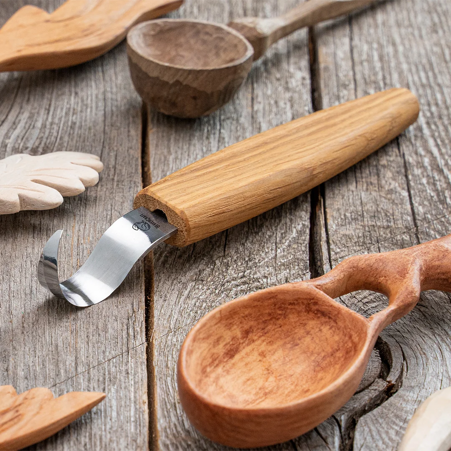 Spoon Carving Hook Knife – Oak Handle, 25 mm